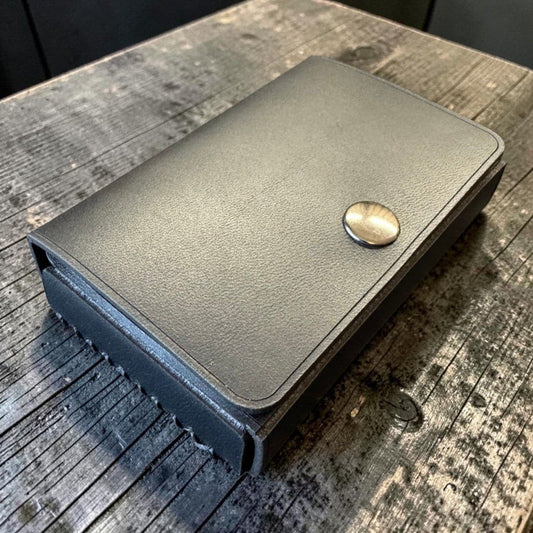 IARVEL Keychain Business Card Peek Case