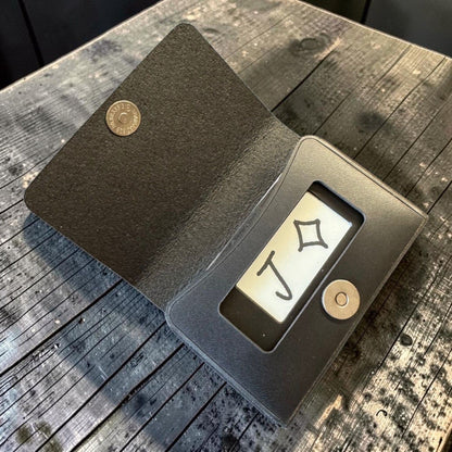 IARVEL Keychain Business Card Peek Case
