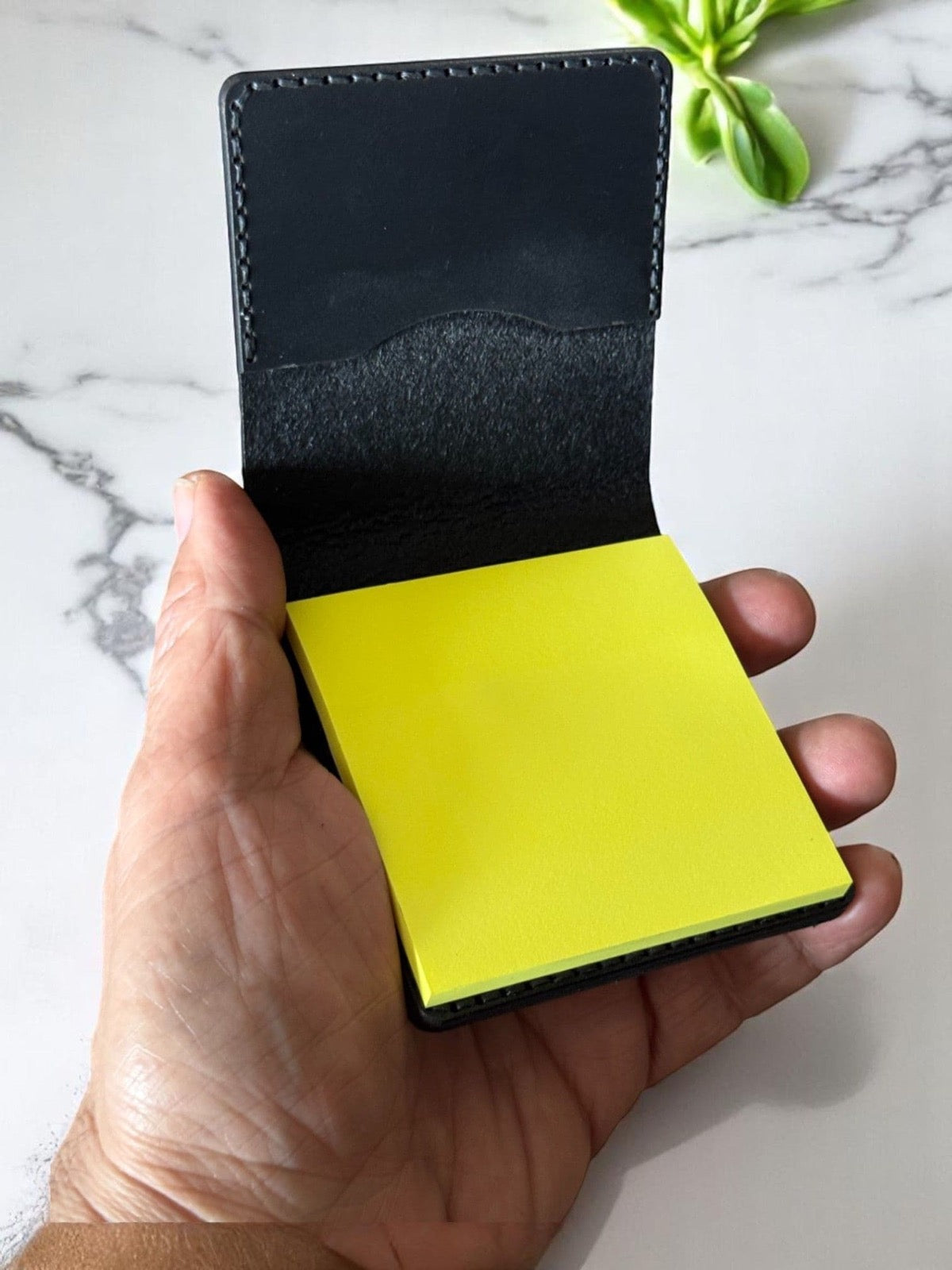 IARVEL POST-IT PAD WALLET